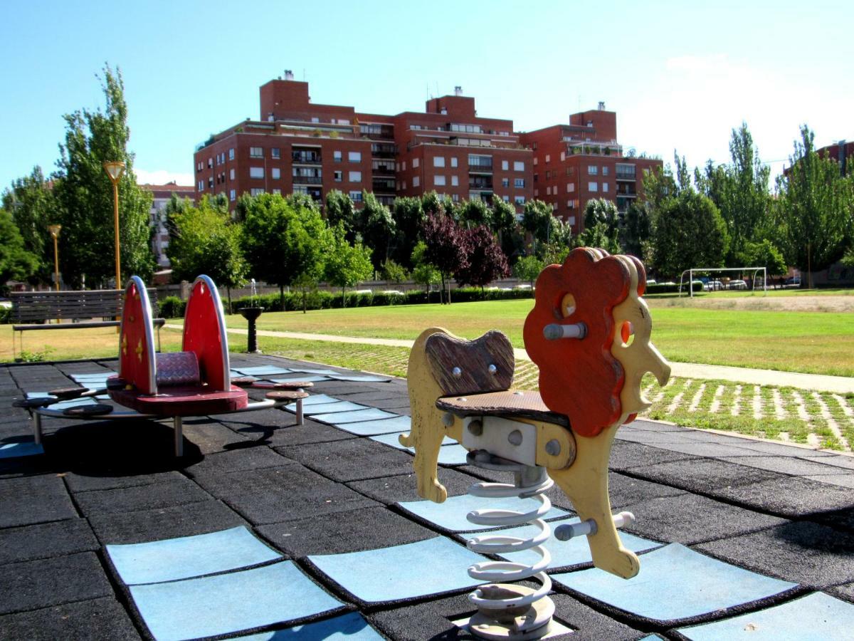 Www Parques De La Catedral Travel Com Parking Privado Gratis Apartment Леон Екстериор снимка